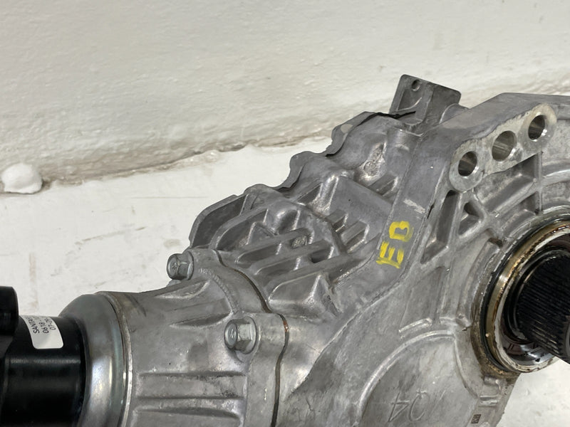 Load image into Gallery viewer, 21-25 HYUNDAI SANTA FE TUCSON AUTOMATIC TRANSMISSION TRANSFER CASE 2.5L # 101985
