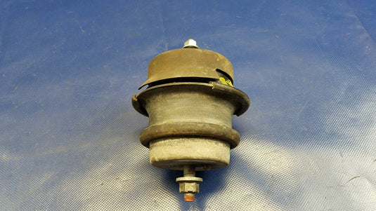 2014-2023 INFINITI Q50, 17-22 Q60 RWD FRONT ENGINE MOTOR MOUNT INSULATOR