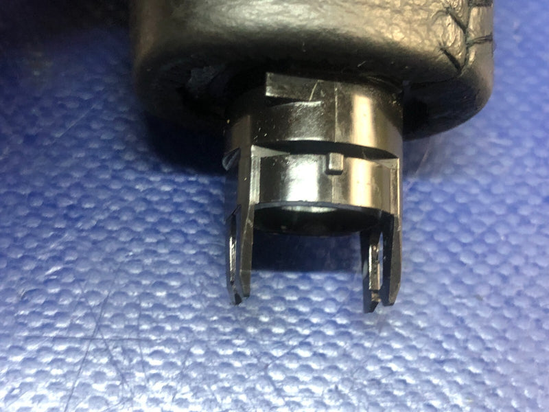 Load image into Gallery viewer, INFINITI QX60 JX35 M35H M37 AUTO TRANSMISSION GEAR SHIFT SHIFTER KNOB OEM# 75826
