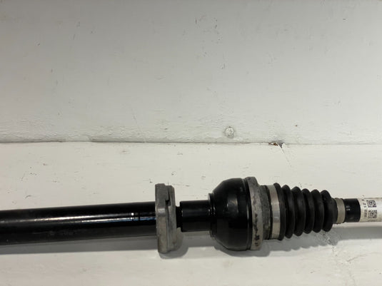 2017 - 2019 INFINITI QX30 AWD FRONT RIGHT PASSENGER SIDE AXLE SHAFT OEM