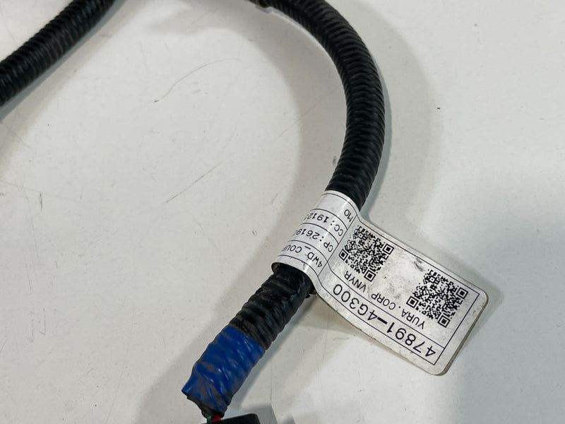 Load image into Gallery viewer, 20-25 HYUNDAI PALISADE AWD REAR DIFFERENTIAL AXLE CARRIER WIRE HARNESS # 102350
