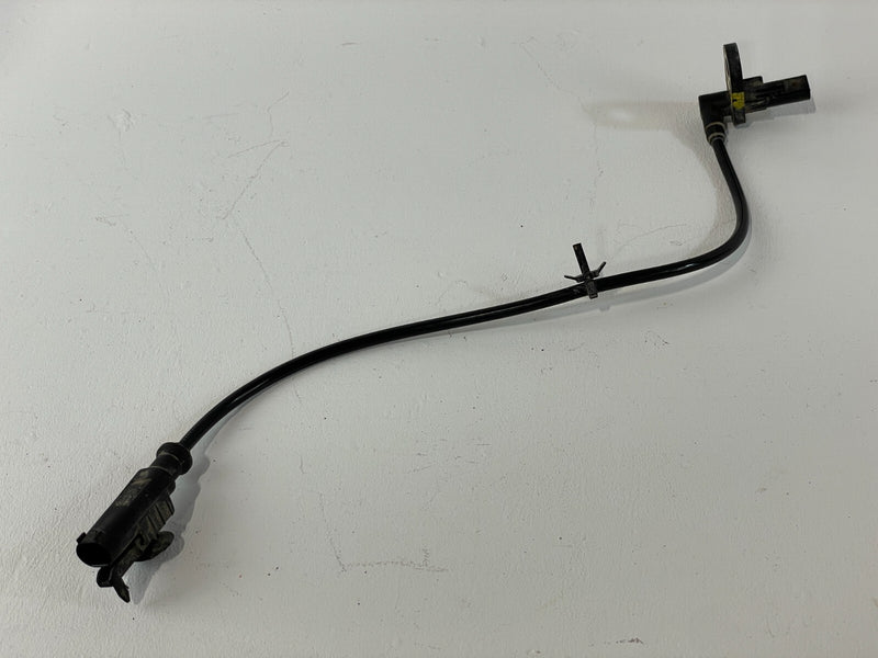 Load image into Gallery viewer, INFINITI EX35 EX37 G37 Q60 QX50 REAR RIGHT SIDE ABS WHEEL SPEED SENSOR # 84025

