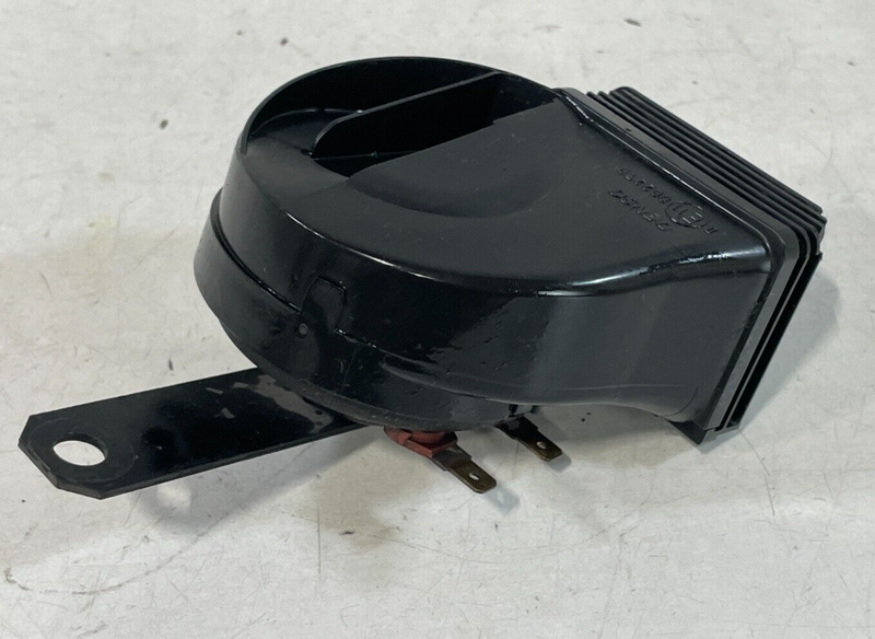 Load image into Gallery viewer, 2013 - 2020 INFINITI JX35 QX60 HIGH PITCH HORN SIGNAL ALARM 25610-3JA0A # 93599
