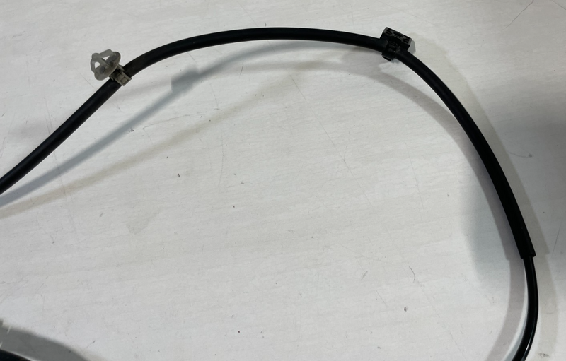 Load image into Gallery viewer, 20-25 HYUNDAI PALISADE FRONT LEFT DRIVER SIDE ABS WHEEL SPEED SENSOR #104694
