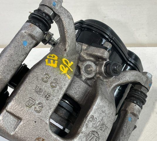 23 - 26 Honda HR-V REAR RIGHT PASSENGER DISC BRAKE CALIPER W/ ABS SENSOR