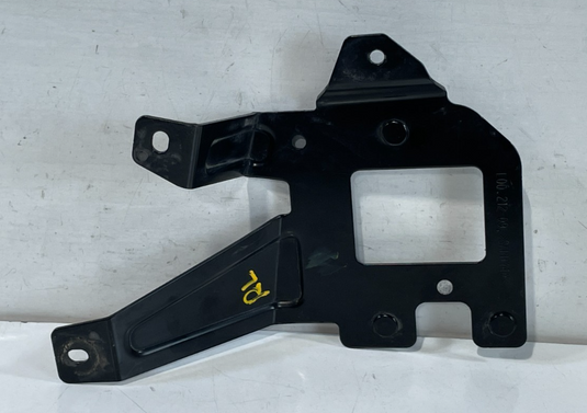 20-22 HYUNDAI PALISADE REAR LEFT DRIVER BLIND SPOT RADAR SENSOR BRACKET