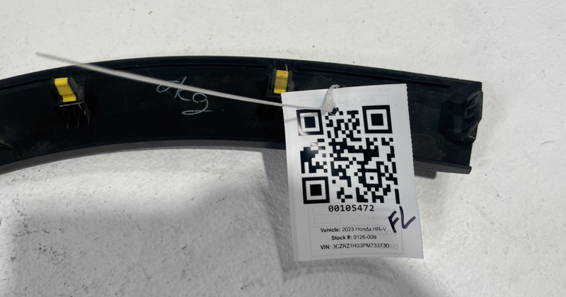 Load image into Gallery viewer, 2023-2025 HONDA HR-V FRONT LEFT DRIVER SIDE FENDER WHEEL ARCH FLARE # 105472

