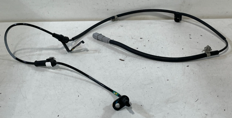 Load image into Gallery viewer, 2020-2025 HYUNDAI PALISADE FRONT LEFT DRIVER SIDE ABS WHEEL SPEED SENSOR # 99157
