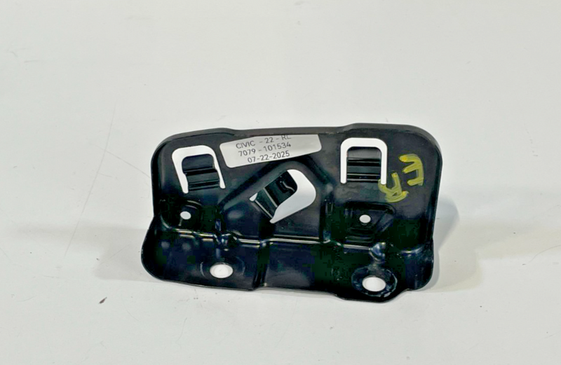 Load image into Gallery viewer, 2022 - 2025 HONDA CIVIC REAR LEFT DRIVER SIDE BUMPER STAY SIDE BRACKET # 101534
