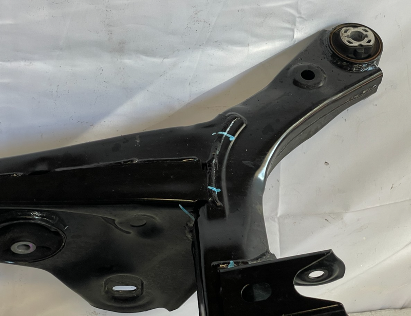 Load image into Gallery viewer, 2022-2025 HYUNDAI TUCSON REAR SUSPENSION SUBFRAME CROSSMEMBER CRADLE 2.5L 105988
