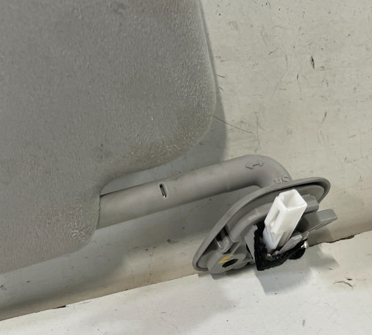 2020-2025 HYUNDAI PALISADE FRONT RIGHT PASSENGER SIDE SUN VISOR SUNVISOR