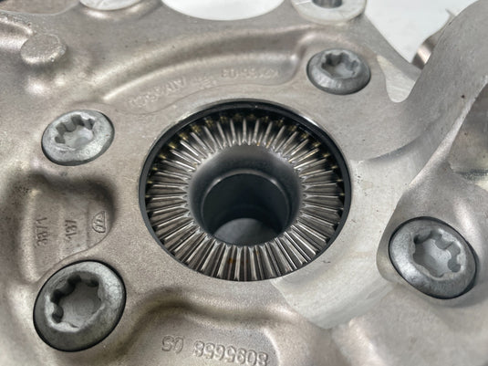 2021-2025 BMW G82 M4 M3 M2 REAR RIGHT SIDE SPINDLE KNUCKLE W/ HUB 3.0L