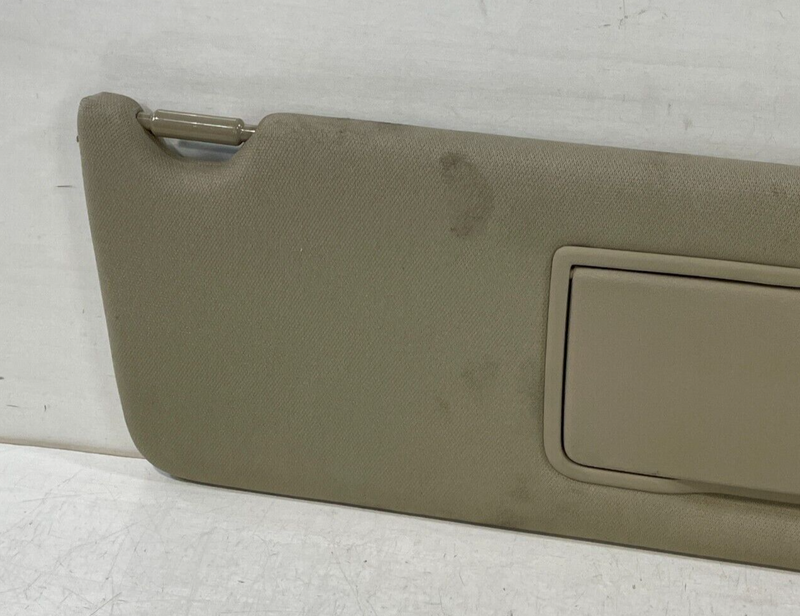 Load image into Gallery viewer, 2017 - 2020 ACURA MDX FRONT RIGHT PASSENGER SIDE SUNVISOR SUN VISOR # 97041B
