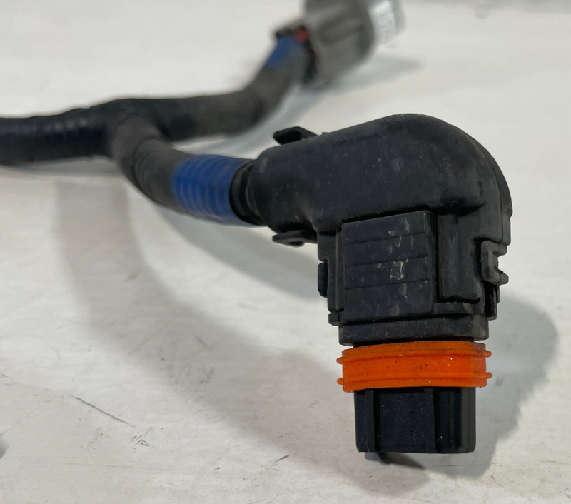 Load image into Gallery viewer, 2022-2025 HYUNDAI TUCSON AWD REAR DIFFERENTIAL AXLE CARRIER WIRE HARNESS #104845
