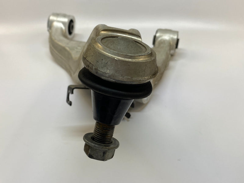 Load image into Gallery viewer, ⭐⭐ OEM 2017-2020 INFINITI QX60 REAR RIGHT SIDE UPPER CONTROL ARM 55501-9NJ0A ⭐⭐
