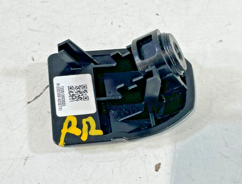 Load image into Gallery viewer, 2023-2025 HONDA HR-V FRONT &amp; REAR RIGHT PASSENGER SIDE OUTER HANDLE CAP # 98953
