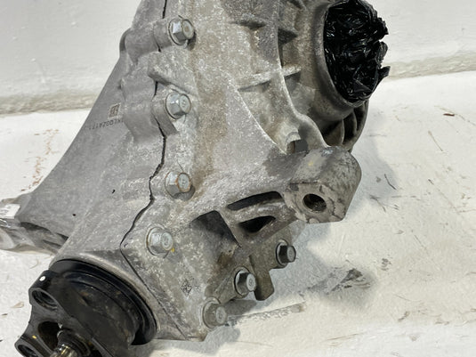22-23 KIA STINGER AWD FRONT DIFFERENTIAL CARRIER ASSEMBLY 34K MILES 2.5L