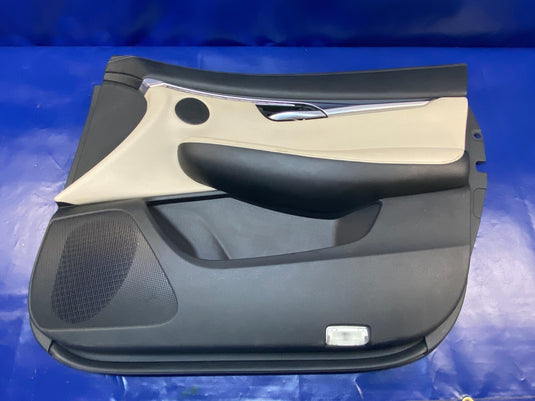 2019 - 2020 INFINITI QX50 FRONT RIGHT PASSENGER SIDE DOOR TRIM PANEL