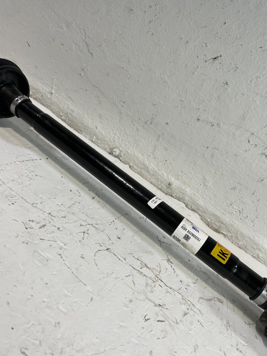 19-23 GENESIS G70 REAR RIGHT PASSENGER SIDE AXLE SHAFT 49601-G9200 2.0L
