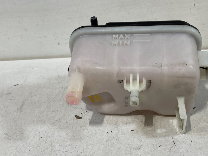 Load image into Gallery viewer, 22-23 KIA STINGER GT-LINE ENGINE RADIATOR COOLANT RESERVOIR TANK BOTTLE # 99618
