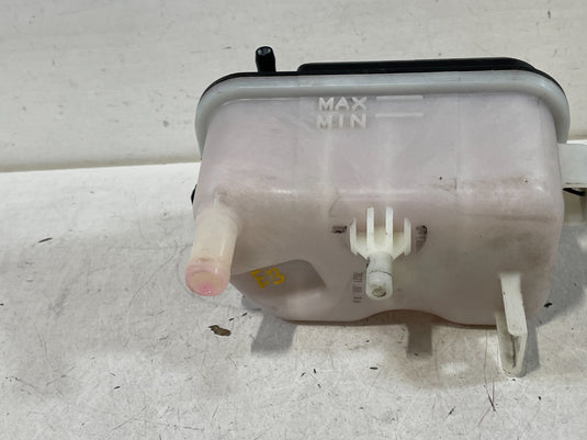 22-23 KIA STINGER GT-LINE ENGINE RADIATOR COOLANT RESERVOIR TANK BOTTLE