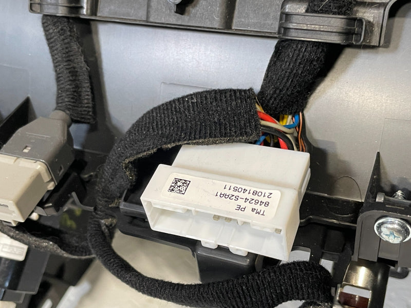 Load image into Gallery viewer, 2021-2023 HYUNDAI SANTA FE FRONT FLOOR CENTER CONSOLE BASE ASSEMBLY # 101976
