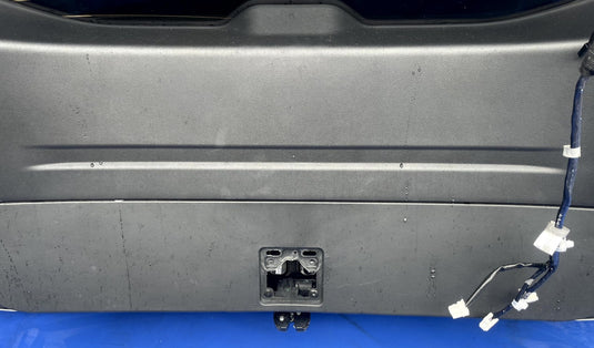 NISSAN ROGUE REAR TRUNK TAILGATE DECKLID HATCH ASSY WHITE (QAK) 21-22