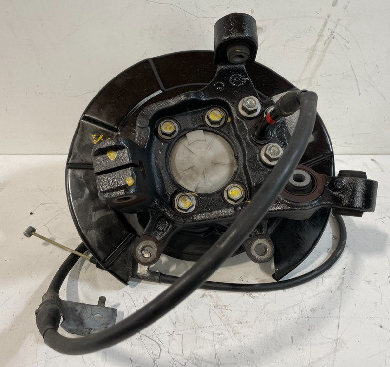 Load image into Gallery viewer, 14 - 20 INFINITI QX60 FWD REAR RIGHT SIDE SPINDLE KNUCKLE W/ BEARING HUB # 83413
