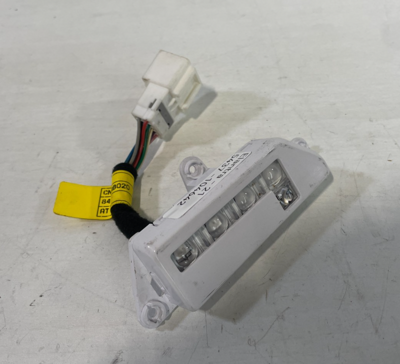 Load image into Gallery viewer, HYUNDAI ELANTRA SE TRANSMISSION SHIFTER GEAR POSITION INDICATOR W/WIRE 104642
