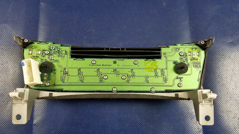 Load image into Gallery viewer, 11-17 INFINITI M35h M37 M56 Q70 Q70L RADIO AUDIO CD PLAYER CONTROL PANEL # 56213
