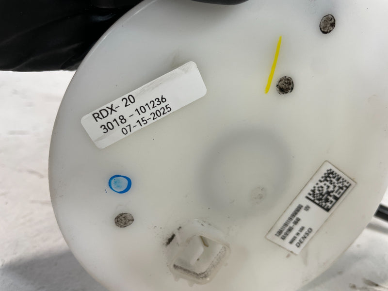 Load image into Gallery viewer, 2019-2025 ACURA RDX SECONDARY FUEL GAS TANK PUMP SENDING LEVEL UNIT # 101236
