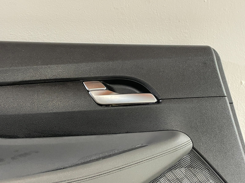 Load image into Gallery viewer, 2021-2023 HYUNDAI SANTA REAR LEFT DRIVER SIDE INTERIOR DOOR TRIM PANEL # 101937

