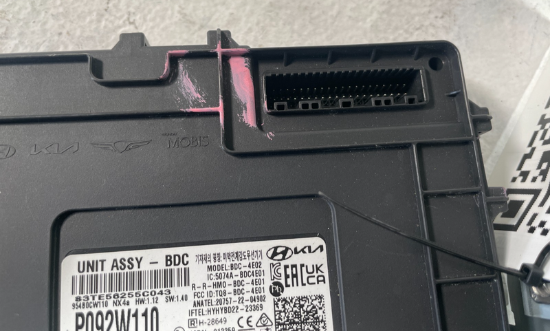 Load image into Gallery viewer, 2025 HYUNDAI TUCSON AWD ENGINE &amp; BODY CONTROL MODULE ECM BCM W/ KEY FOB # 105913
