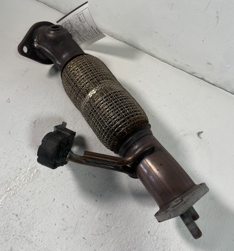 Load image into Gallery viewer, 2022-2025 HYUNDAI TUCSON FRONT MUFFLER EXHAUST DOWNPIPE DOWN PIPE 2.5L # 105972

