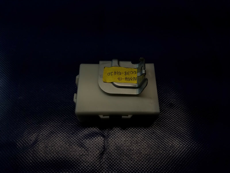 Load image into Gallery viewer, 12-14 INFINITI M35h Q70 GATEWAY ANTI-THEFT KEYLESS ENTRY CONTROL MODULE # 51520
