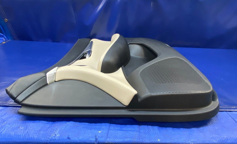 Load image into Gallery viewer, 2019 - 2020 INFINITI QX50 FRONT RIGHT PASSENGER SIDE DOOR TRIM PANEL # 76525
