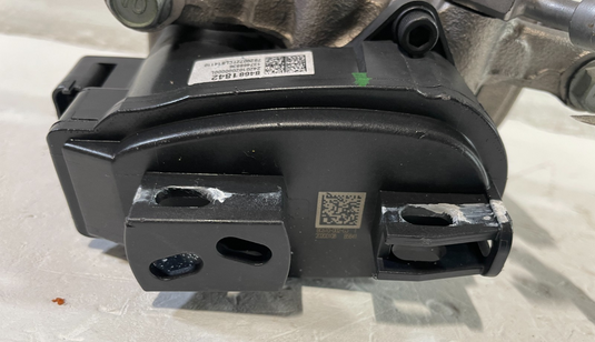 2020 - 2025 CADILLAC CT5 REAR LEFT DRIVER SIDE DISC BRAKE CALIPER