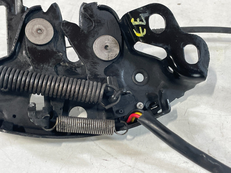 Load image into Gallery viewer, 13-20 INFINITI JX35 QX60 HOOD BONNET LATCH LOCK ACTUATOR W/ SAFETY CATCH # 93576
