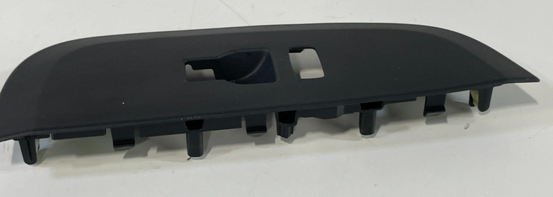 Load image into Gallery viewer, 2023-2026 HONDA HR-V FRONT RIGHT SIDE DOOR WINDOW SWITCH BEZEL TRIM 2.0L #101649
