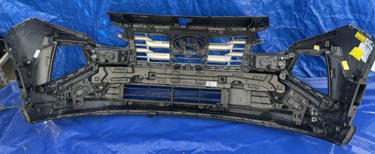 2025 HYUNDAI TUCSON LIMITED FRONT BUMPER ASSY W/ PARK SENSOR BLACK (S3B)