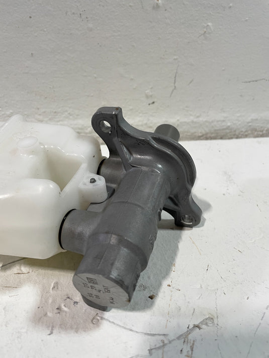 2019 - 2025 GENESIS G70 POWER BRAKE BOOSTER W/ MASTER CYLINDER