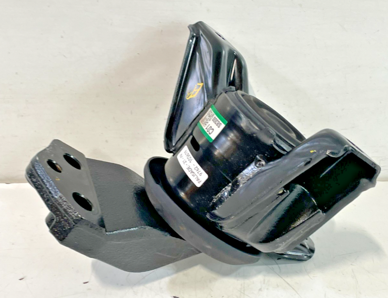 Load image into Gallery viewer, 2020-2025 HYUNDAI PALISADE FRONT RIGHT SIDE ENGINE MOUNT SUPPORT BRACKET #103619
