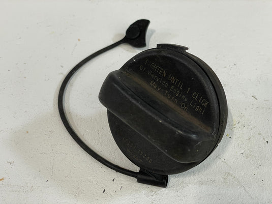 2019 - 2024 INFINITI QX50 FUEL GAS TANK FILLER DOOR LID CAP 17251-1VZ0D