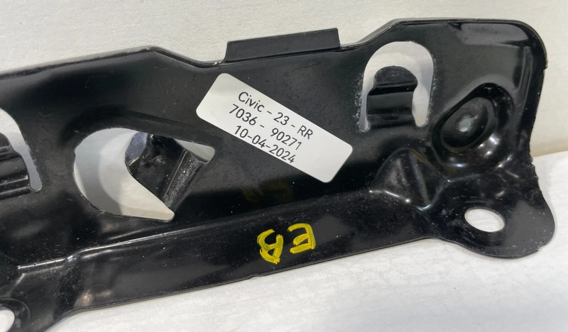 Load image into Gallery viewer, 2022 - 2025 HONDA CIVIC REAR RIGHT PASSENGER SIDE BUMPER SUPPORT BRACKET # 90271
