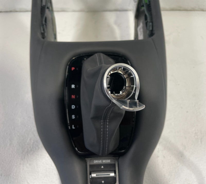Load image into Gallery viewer, 2023-2025 HONDA HR-V LX UPPER CENTER CONSOLE TRIM PANEL ASSEMBLY BLACK # 105497
