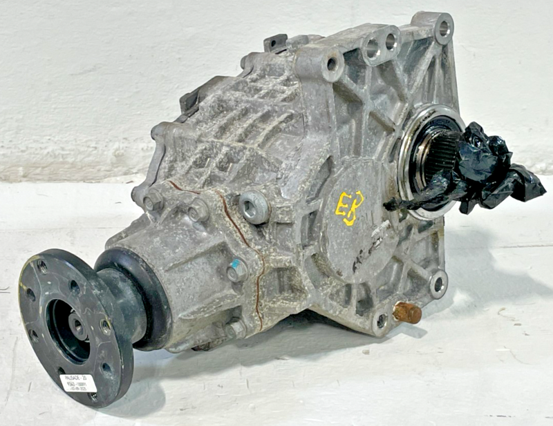 Load image into Gallery viewer, 20-23 HYUNDAI PALISADE AWD AUTOMATIC TRANSMISSION TRANSFER CASE ASSEMBLY #100891
