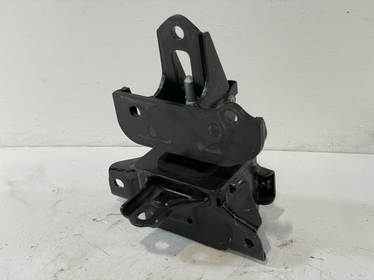 ⭐⭐ 2021-2023 HYUNDAI ELANTRA TRANSMISSION TRANS MOUNT BRACKET 21830-AA200 2.0L ⭐