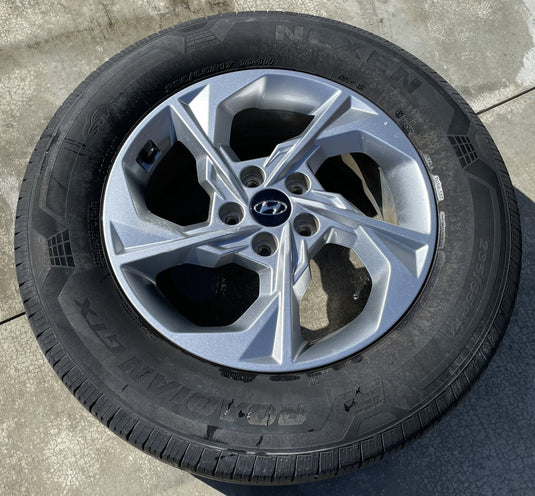 HYUNDAI TUCSON 17x7 5 SPOKE ALLOY WHEEL W/TIRE (ONLY#1) 2022-2024 # ML7-WH1333
