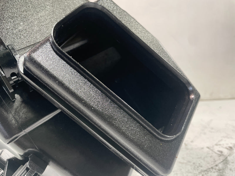 Load image into Gallery viewer, 2019-2021 GENESIS G70 ENGINE AIR INTAKE CLEANER FILTER HOUSING BOX 2.0L # 105355
