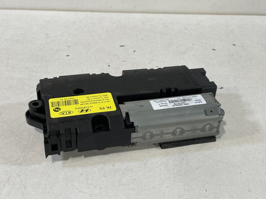 2022-2024 GENESIS G70 FRONT LEFT SUNROOF SUN ROOF WINDOW GLASS MOTOR